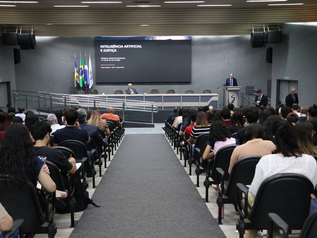 Palestra sobre inteligência artificial e Justiça abre XXIII edição do Congresso Internacional de Direitos Humanos