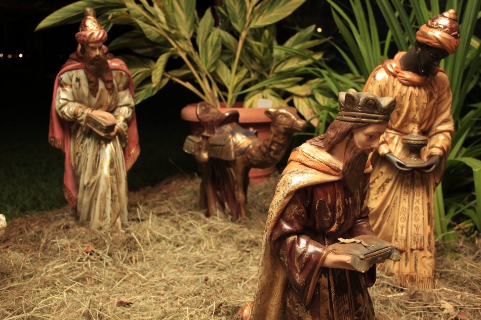 8584-presepio-e-arvore-de-natal-da-ucdb.jpg