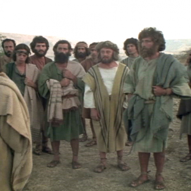 Resultado de imagem para jesus envia discípulos